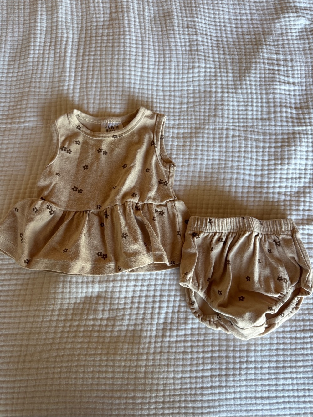 Mebie Baby Mini Set - Beige Floral Baby Tank Top & Bloomers
